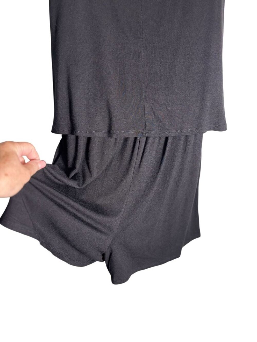 Allison Joy Evereve Black Sleeveless Tie-Front Romper With Pockets Keyhole Back - Picture 6 of 13